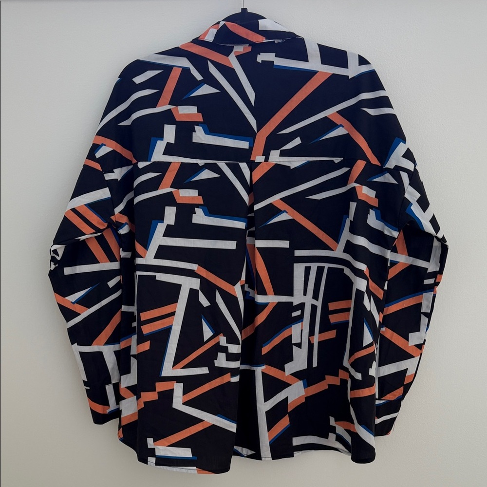 Abstract Pattern Button Down Blouse - Picture 7 of 9